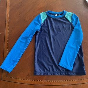 New without tags. Joe Fresh Boy swim shirt size 10/12. Never worn, didn’t fit!